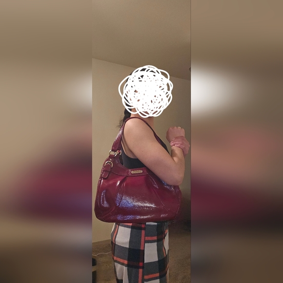 Coach Red Patent Leather Satchel 
NoH1293-F19705 - Picture 14 of 14